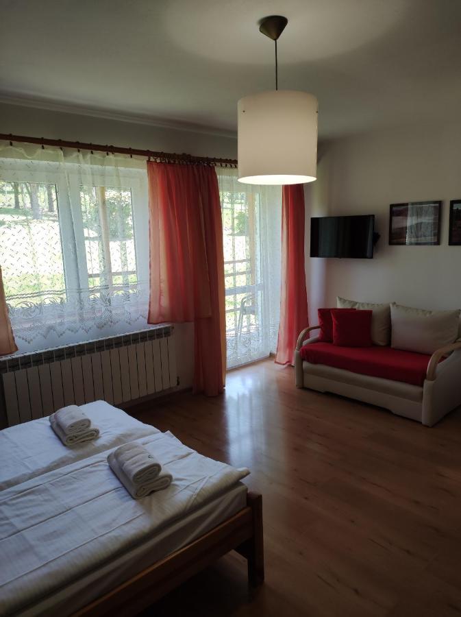 Rezydencja Bukowy Dwor Czarna  Exterior foto