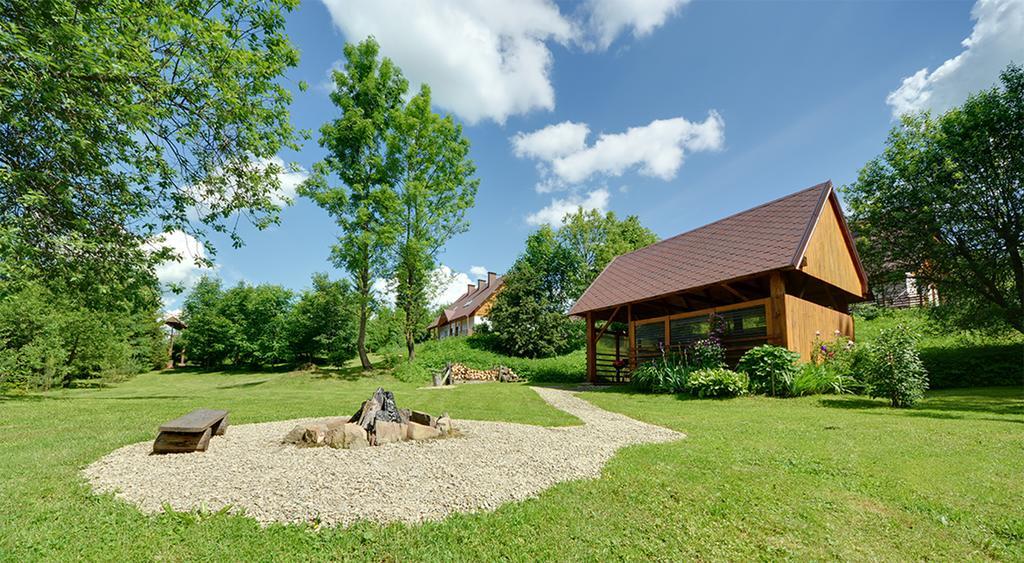Rezydencja Bukowy Dwor Czarna  Exterior foto